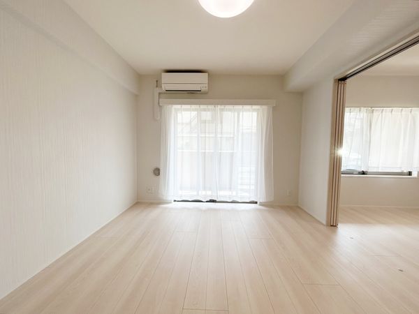 レーヴステージ府中緑町 リビング レーヴステージ府中緑町 リビング