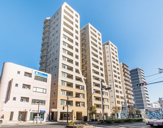 エールトレビュー聖蹟桜ヶ丘ハイライズ ソワレ 外観