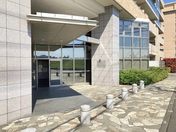 ラヴィラ府中多摩川 エントランス