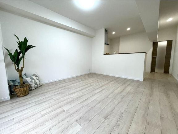 府中住吉町住宅 1号棟 リビング 府中住吉町住宅 1号棟 リビング