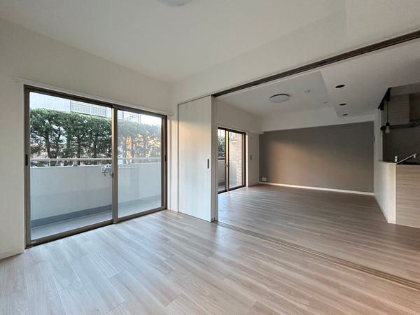 アイディーコート府中 室内