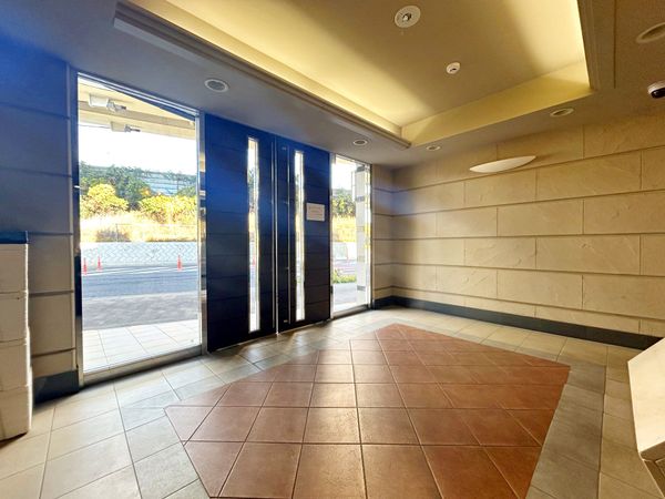 ネクステージ飛田給 エントランス