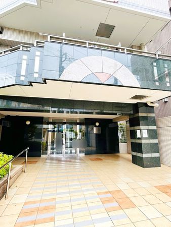グランウインド府中武蔵野台 エントランス グランウインド府中武蔵野台 エントランス