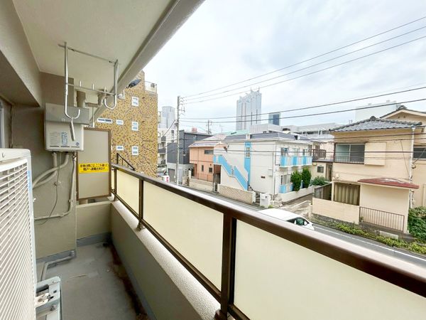 オリエンタル新宿コーポラス バルコニー