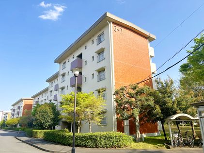 車返団地 3-7号棟 外観