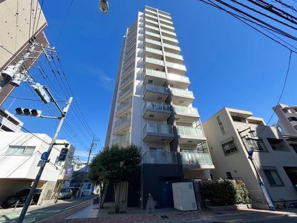 プレシス府中リヴェスタ 外観