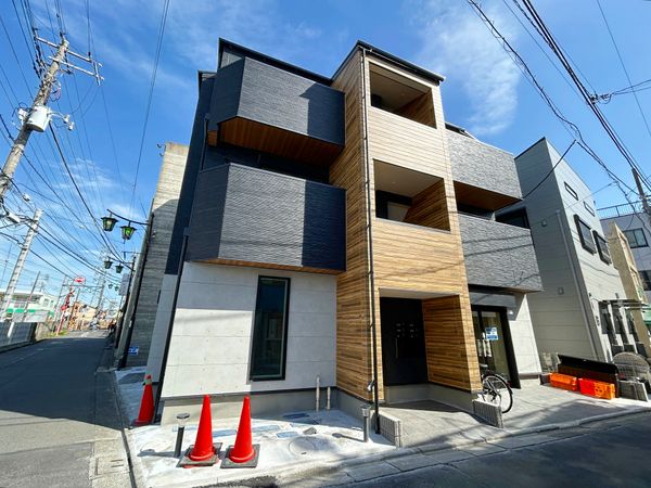 府中市朝日町2丁目店舗付アパート 外観 府中市朝日町2丁目店舗付アパート 外観