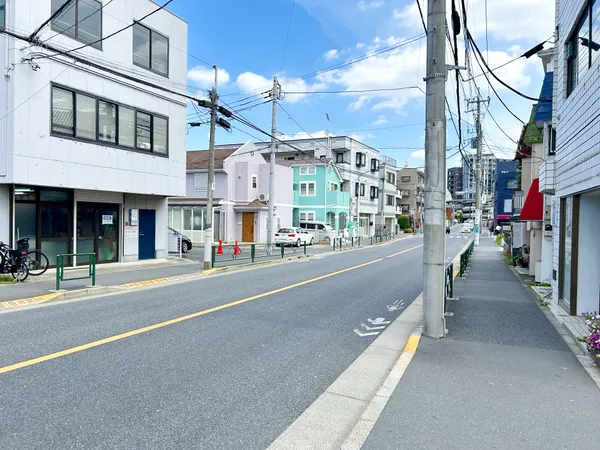 北西側道路
