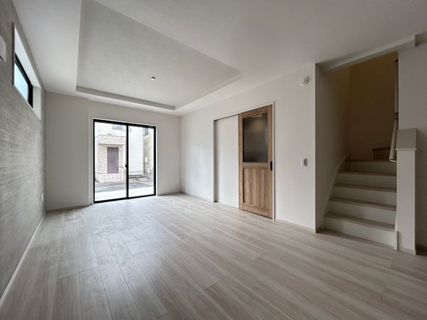 調布市緑ケ丘1丁目 新築戸建 2号棟 リビング