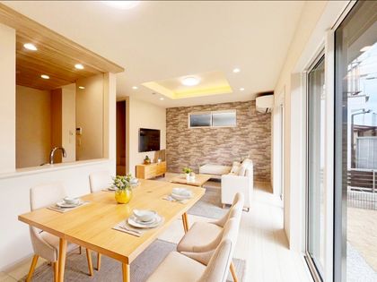 三鷹市新川2丁目 新築戸建 リビング