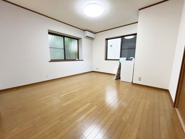 三鷹中原2丁目 中古戸建 リビング 三鷹中原2丁目 中古戸建 リビング