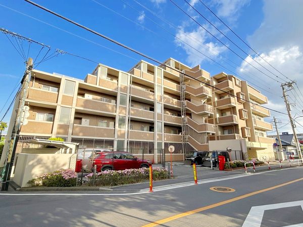 日神パレステージ国領 外観