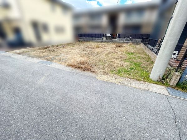 三木市大村 土地 前面道路含む外観 三木市大村 土地 前面道路含む外観