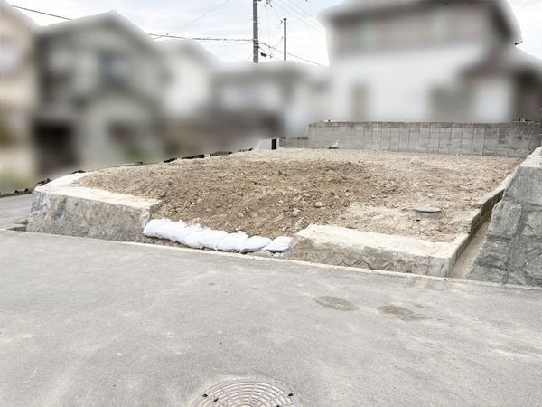 旭が丘1丁目 土地 前面道路含む外観