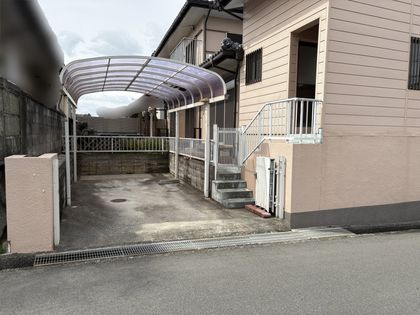 緑が丘町西2丁目 売り土地(2号地) 前面道路含む外観