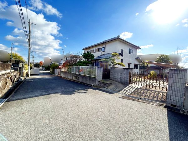 糀台2丁目 土地 前面道路含む外観 糀台2丁目 土地 前面道路含む外観