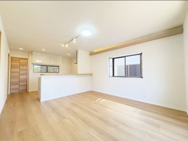 天が岡 戸建 リビング 天が岡 戸建 リビング