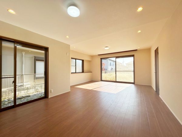 宮下3丁目 戸建 リビング 宮下3丁目 戸建 リビング