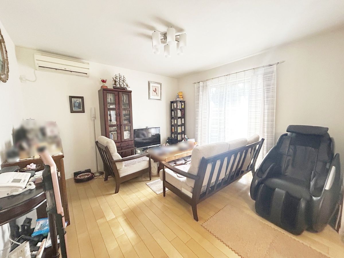 伊川谷町有瀬 戸建 リビング リビング