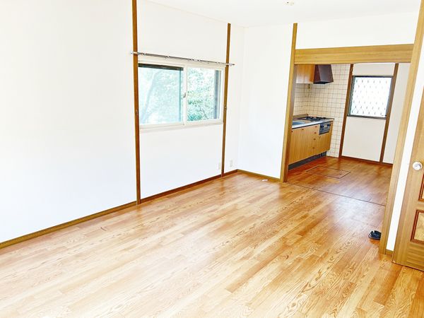 春日台9丁目 戸建 リビング 春日台9丁目 戸建 リビング