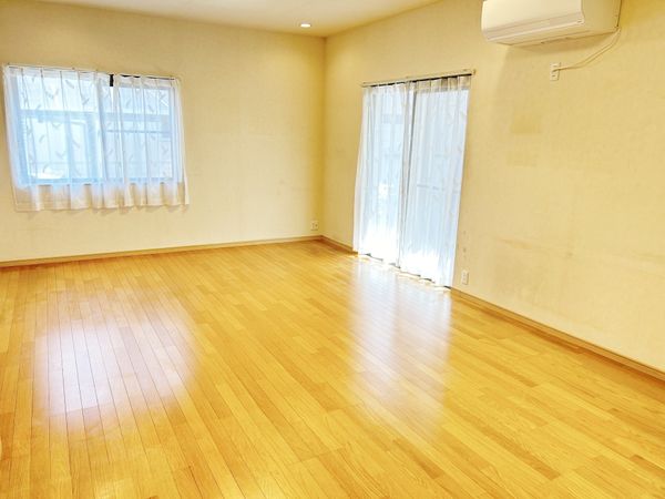 魚住町中尾 戸建 リビング