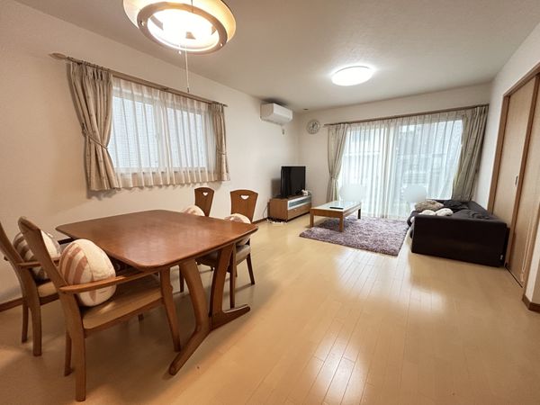 樫野台2丁目 戸建 リビング
