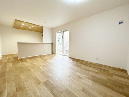 第13大久保町高丘 新築戸建 2号棟 リビング