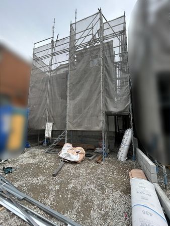 前面道路含む外観