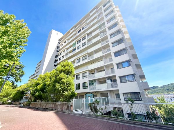 須磨パークヒルズ D棟 外観