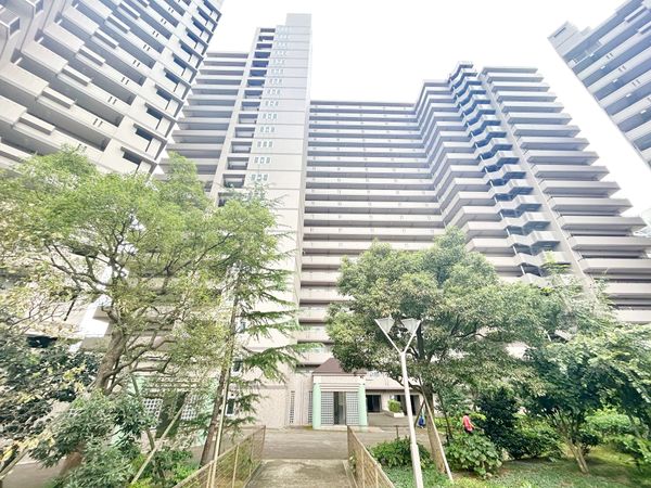 ネクステージ西神中央 C棟 外観 ネクステージ西神中央 C棟 外観