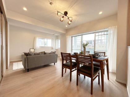 アーサヒルズ B棟 リビング