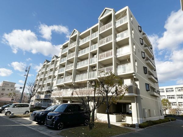 アバンドーネ西神春日台 3号棟 外観 アバンドーネ西神春日台 3号棟 外観