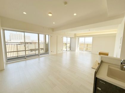 ラ・フォルテ西神中央 2番館 リビング