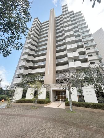 グラスアリーナ西神中央 外観