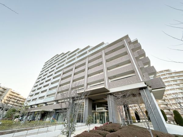 シーズ西神南 外観