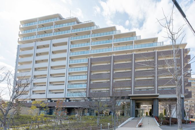 シーズ西神南 外観