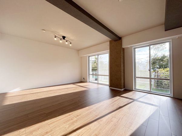 ラフォルテ西神中央 4番館 リビング ラフォルテ西神中央 4番館 リビング