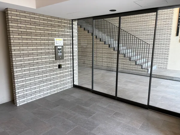 1階東側　【玄関オートロック】