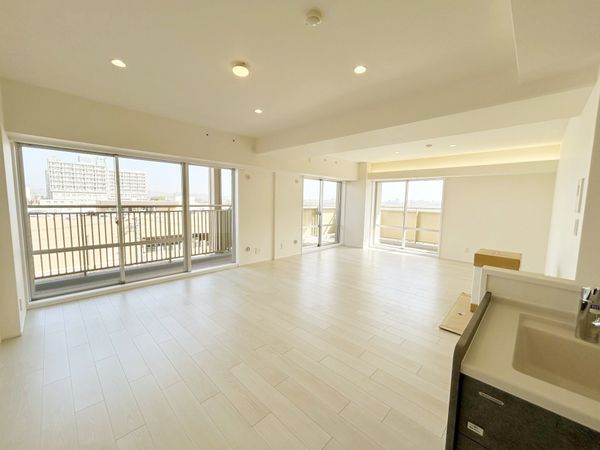 ラ・フォルテ西神中央 2番館 リビング ラ・フォルテ西神中央 2番館 リビング