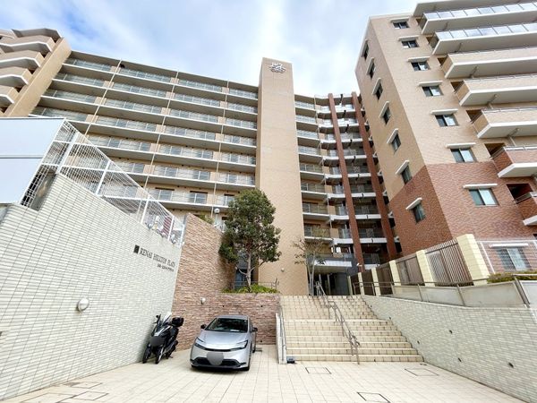 ルネ・ヒルトップフラッツ 外観 ルネ・ヒルトップフラッツ 外観