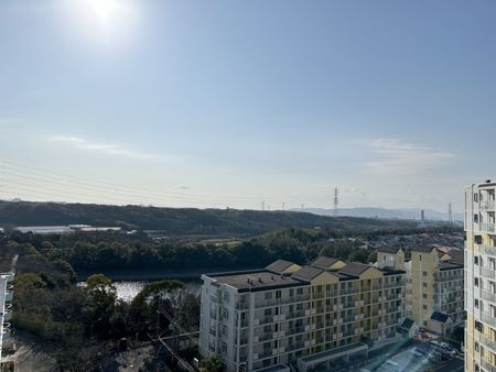 アースシティ西神南　４番館 明石海峡大橋を望む眺望がございます※天候による