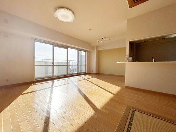 オークスクエア西神中央 7番館 リビング オークスクエア西神中央 7番館 リビング