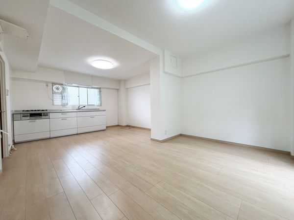 マンション朝霧 2号館 リビング マンション朝霧 2号館 リビング