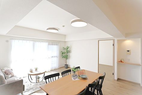 エリオ西神南 1B号棟 リビング