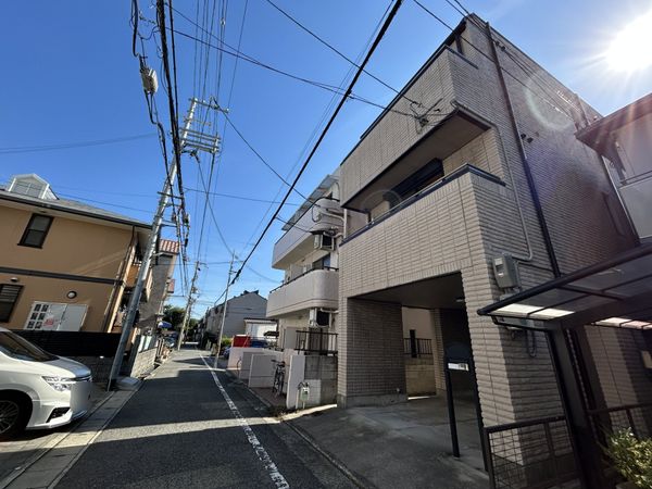 魚崎南町8丁目 戸建 前面道路含む外観 魚崎南町8丁目 戸建 前面道路含む外観