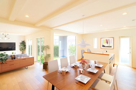 住吉山手9丁目 借地権付新築戸建 リビング