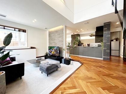 岡本8丁目 戸建 リビング