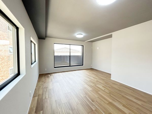 本山北町4丁目 新築戸建 リビング
