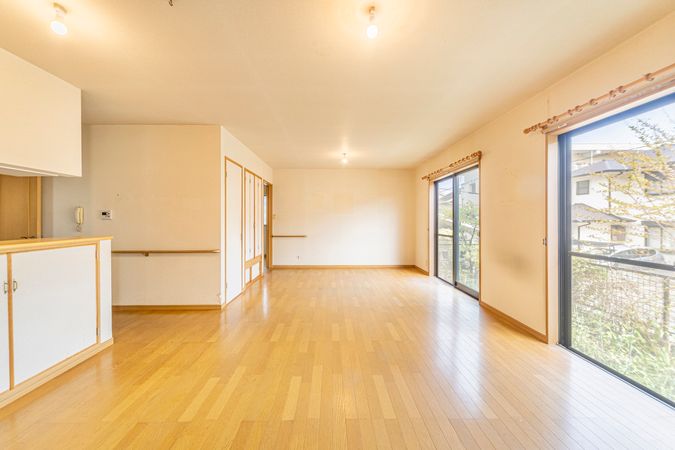森南町2丁目 戸建て リビング 森南町2丁目 戸建て リビング