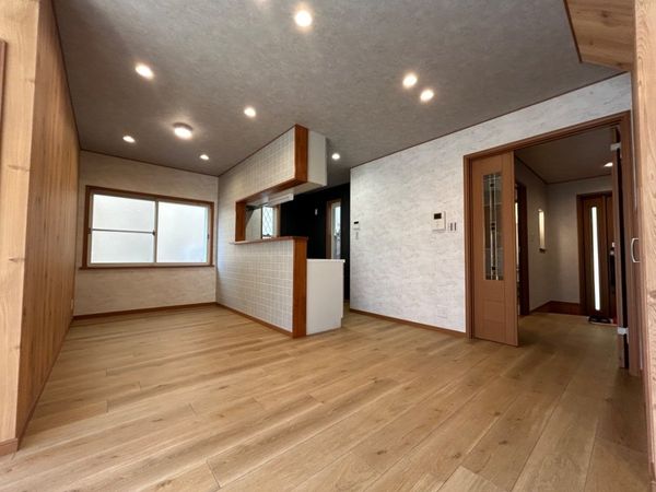 神戸市東灘区渦森台3丁目 戸建 リビング 神戸市東灘区渦森台3丁目 戸建 リビング